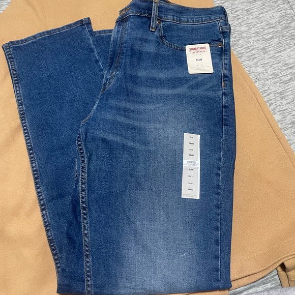 SIGNATURE by levis Strauss - Picture 1 of 3